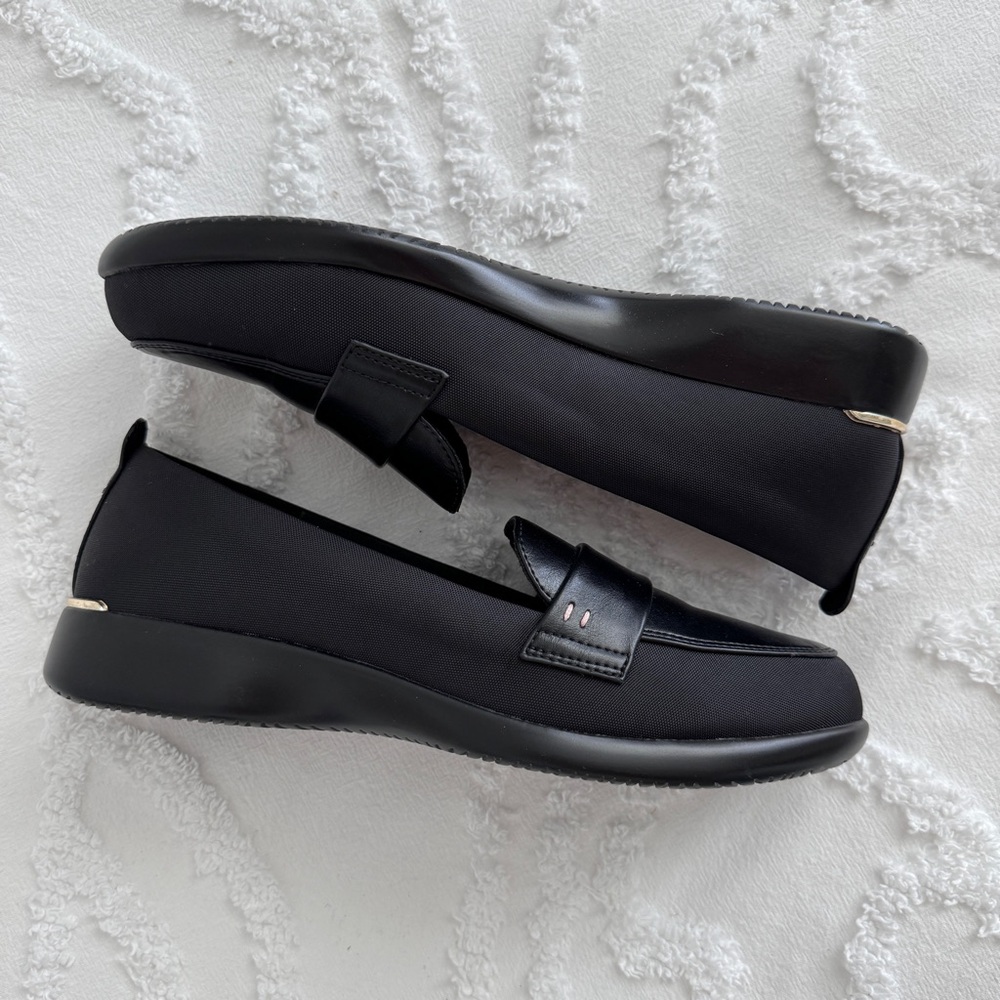 New Black Loafers with inserts, 7.5 - Picture 3 of 6